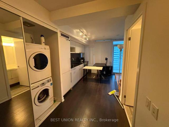 1904 365 CHURCH Street, Toronto | Leased, C13617 | Condos. Ca