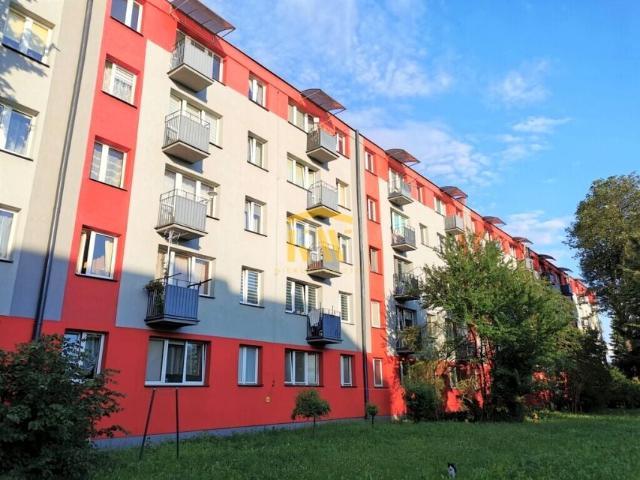 1905 Roku 44,28 m², Radom