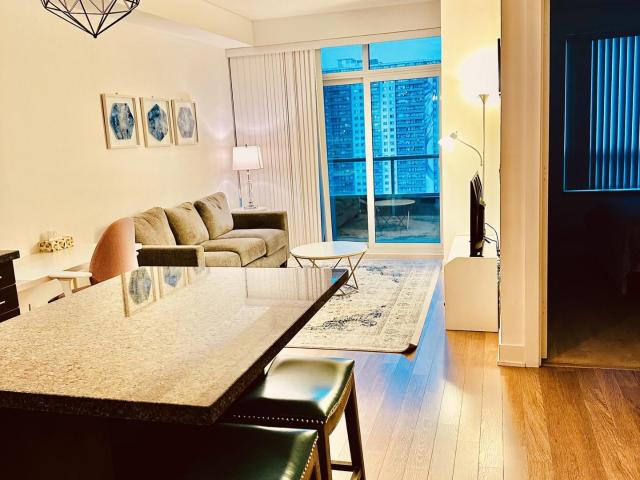 1905 120 Homewood Avenue, Toronto | Suspended, C12726 | Condos. Ca