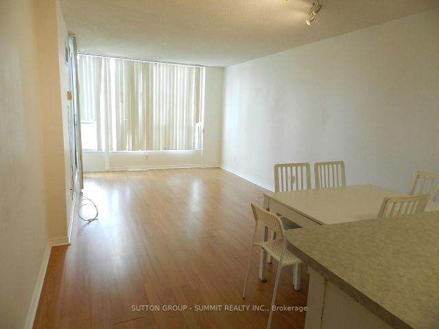 1905 750 Bay Street, Toronto | Leased, C13591 | Condos. Ca