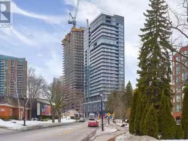 1906 370 Martha Street, Burlington, ON, L7R 0G9 condo for.