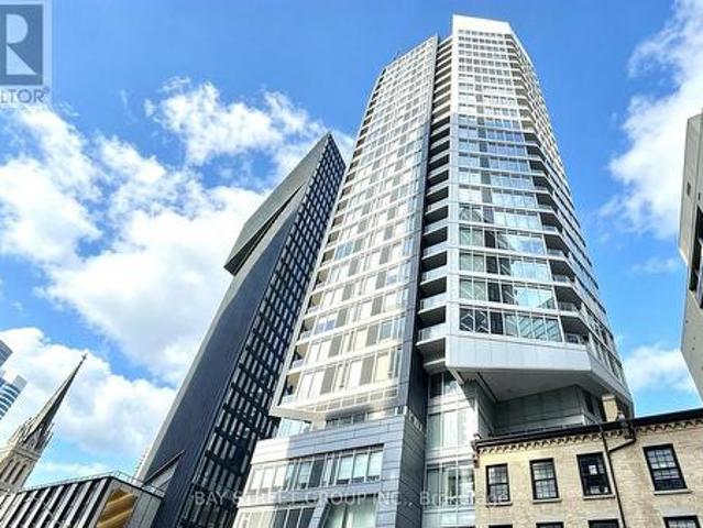 1906 68 Shuter Street, Toronto, ON, M5B 1B4 condo for sale | Listing ID C13637 | Royal LePage