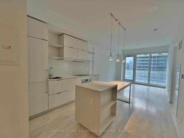 1907 197 Yonge Street, Toronto | Leased, C13646 | Condos. Ca