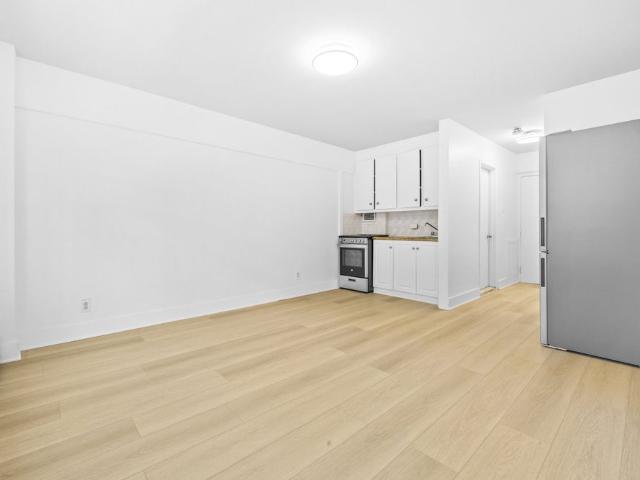 1900 Av. Lincoln, #113