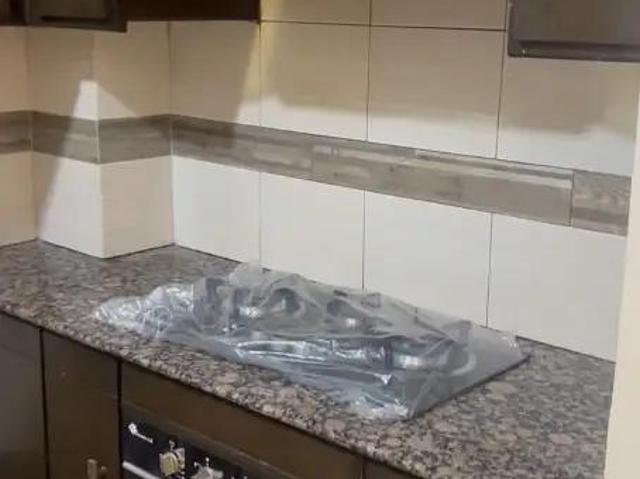 1900 Ft² Flat for Rent