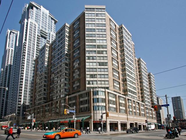 1903 717 Bay Street, Toronto | Leased, C13411 | Condos. Ca