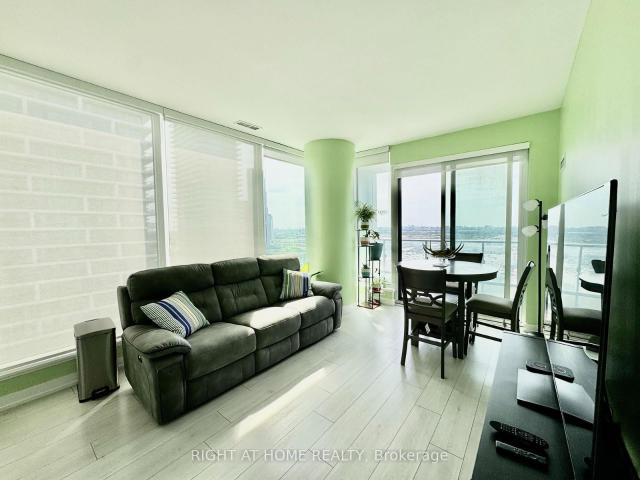 1903 898 Portage Parkway, Concord | 2Beds/2Bath, Condo, $2,700/mo | Condos. Ca