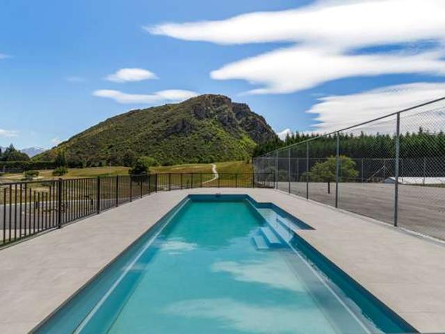 190 192 Wanaka Luggate HWY, Wanaka