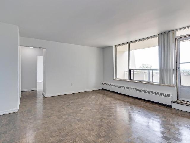 190 200 Exbury Road 2 Bedroom Apartment for Rent at 200 Apartment Bldg Toronto, ON M3M 1A7 Downsview