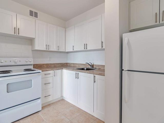 190 200 Exbury Road 2 Bedroom [object Promise] for Rent