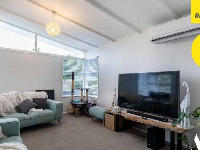 190 Golf Road, Titirangi, Auckland