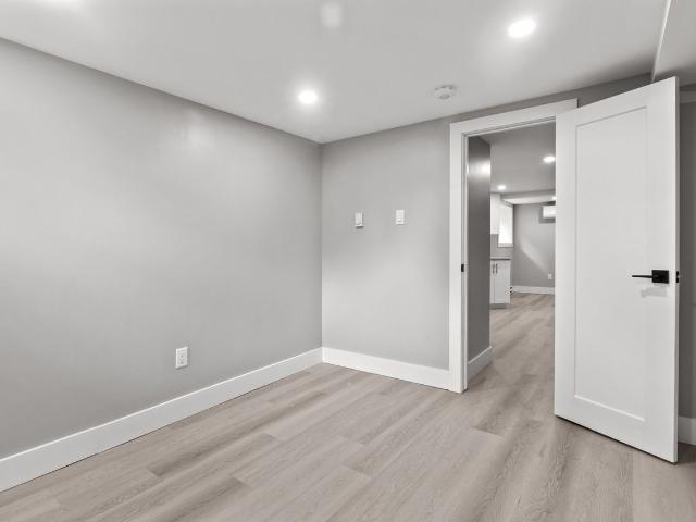 190 Glebe Avenue Studio Apartment for Rent at 190 Glebe Ave, Ottawa, ON K1S 2C7 The Glebe