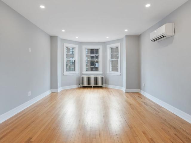 190 Glebe Avenue 1
