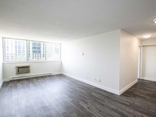 190 Lees Avenue 1 Bedroom Apartment for Rent at 190 Lees Ave, Ottawa, ON K1S 5L5 Old Ottawa East