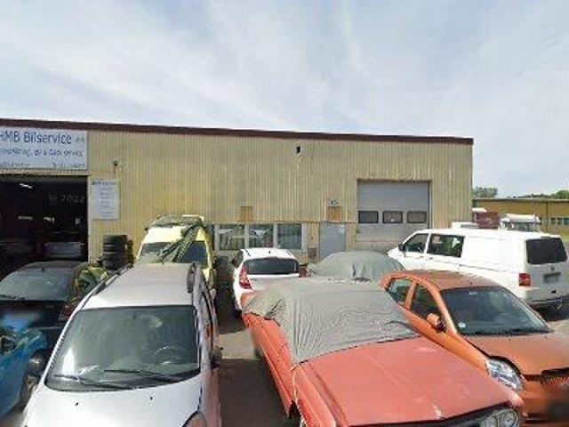 190 m2 warehouse for sale in Lundby