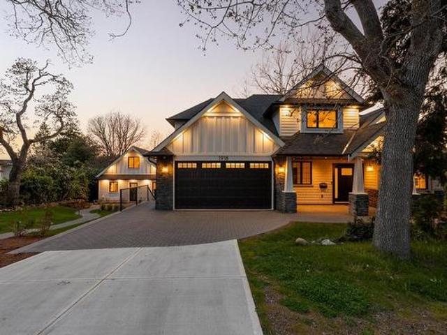1918 Shotbolt Rd, Victoria, BC, V8S 1H2 house for sale | Listing ID 995512 | Royal LePage