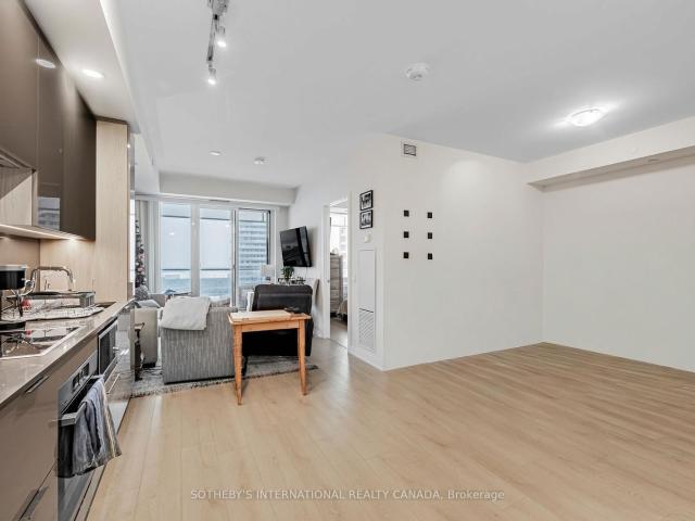 1910 28 Freeland Street, Toronto | Leased, C12761 | Condos. Ca