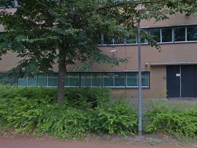 191 m2 office space for rent in Almere