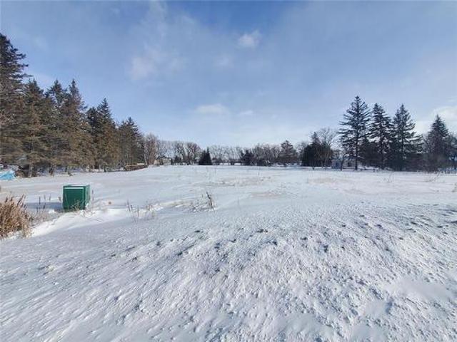 191 Main Street, Landmark, MB, R0A 0X0 vacant land for sale | Listing ID 202601 | Royal LePage