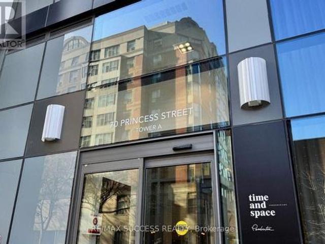 1925A 70 Princess Street, Toronto, ON, M5A 0X6 condo for sale | Listing ID C13586 | Royal LePage