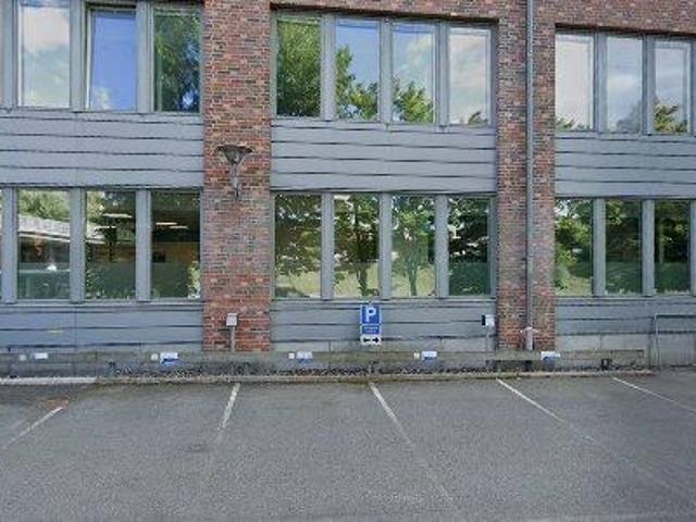 1922 m2 kontor uthyres i Solna
