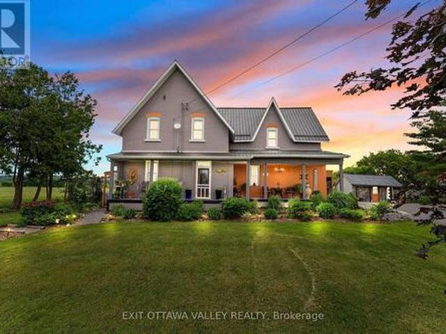 1922 Kerr Line Road, Whitewater Region, ON, K0J 1V0 house for sale | Listing ID X13498 | Royal LePage