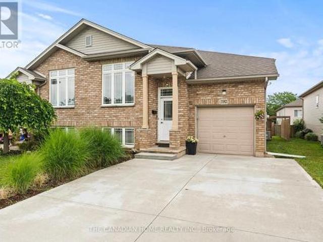 192 Oakcrest Avenue E, Welland, ON, L3C 7K3 house for sale | Listing ID X13556 | Royal LePage