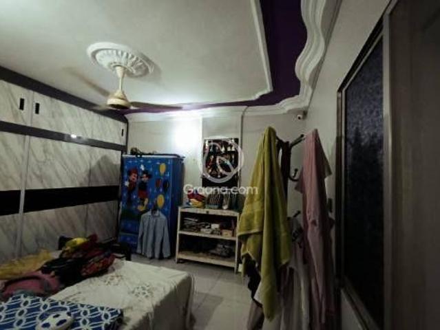 1935 Ft² Flat for Sale