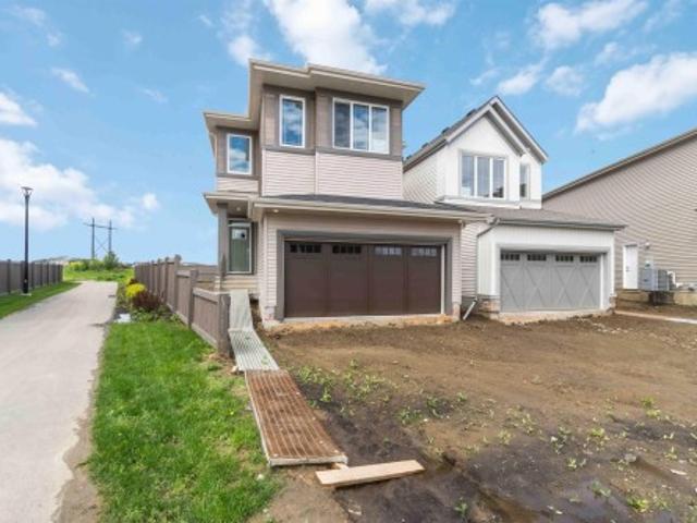 1936 Avenue, Edmonton, AB, T6M 3B1 house for sale | Listing ID E4495 | Royal LePage