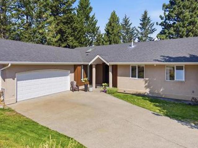 1937 Skeena Drive, Kamloops, BC, V2E 2P3 house for sale | Listing ID 10396 | Royal LePage
