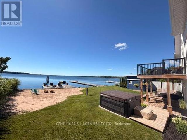 1931 Woods Bay Road, Severn, ON, L3V 0V7 house for sale | Listing ID S13491 | Royal LePage