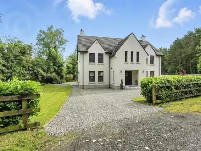 193 Castle Road