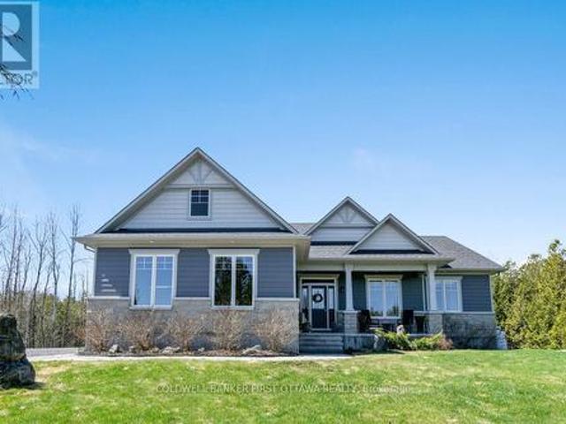 193 Maggie'S Crescent, Beckwith, ON, K7C 0C4 house for sale | Listing ID X13049 | Royal LePage