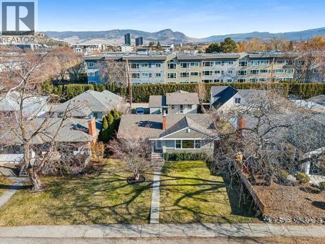1945/1947 Bowes Street, Kelowna, BC, V1Y 3C2 house for sale | Listing ID 10391 | Royal LePage
