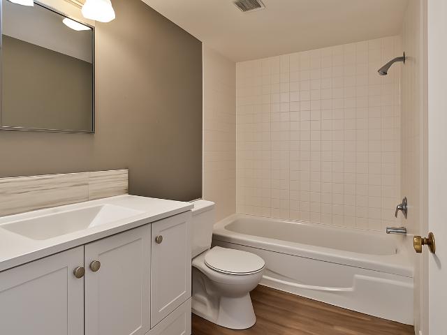 1941 Mayor Magrath Dr S 2 Bedroom Apartment for Rent at 1941 Mayor Magrath Dr S, Lethbridge, AB T1K 2R8 Lakeview