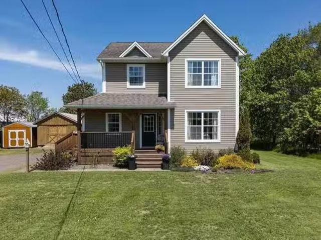194 King Street, Parrsboro, NS, B0N 1S0 house for sale List.