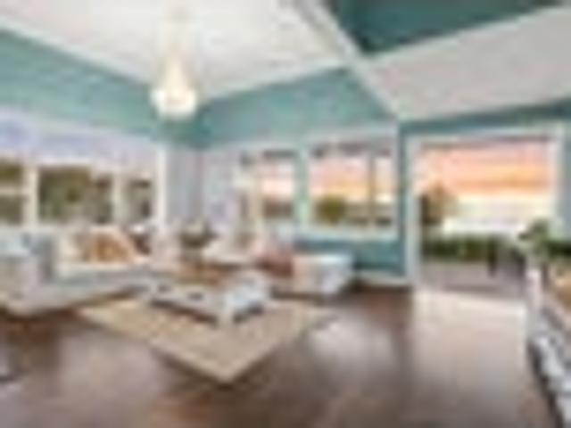 Coastal Villa | Timeless Charm & Gorgeous Views