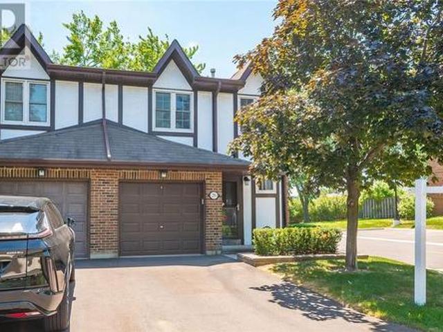 1951 Rathburn Road E Unit# 26, Mississauga, ON, L4W 2N9 townhouse for sale | Listing ID 2129 | Royal LePage