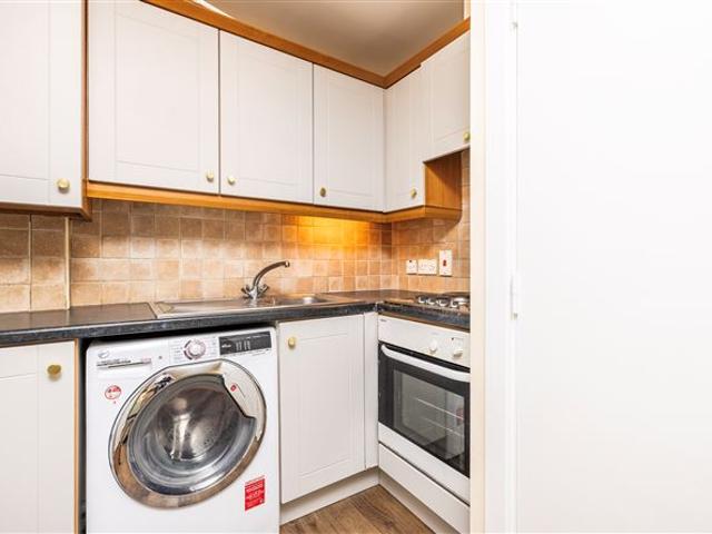 195,000 | Apt 5 Papworth Hall, Balbriggan, Dublin EMG Property Consultants 5010 MyHome. Ie Residential