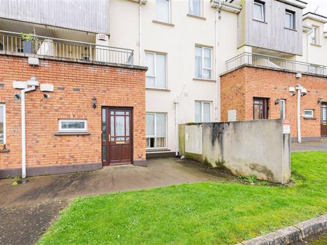 195,000 | 120 Castleland Court, Balbriggan, County Dublin Wall Tuckey Properties 4983 MyHome. Ie Residential