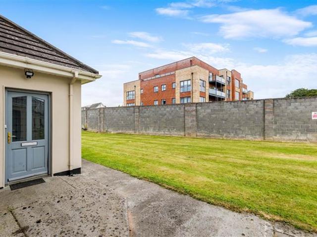 195,000 | 48 Cluain na Boinne, Johnstown, Navan, Co. Meath Sherry FitzGerald Reilly 5014 MyHome. Ie Residential