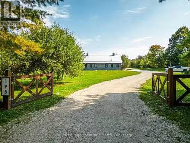 195 Centre Street, Meaford, ON, N4L 1E8 house for sale List.