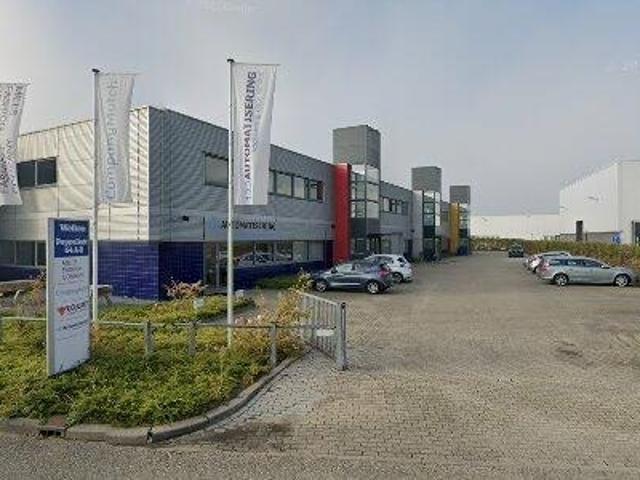 195 m2 office space for rent in Houten