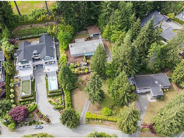 195 Normanby Crescent West Vancouver, British Columbia