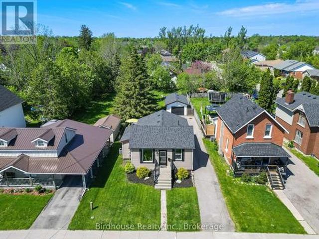 195 William Street N, Kawartha Lakes Lindsay, ON, K9V 4B8 house for sale | Listing ID X13612 | Royal LePage
