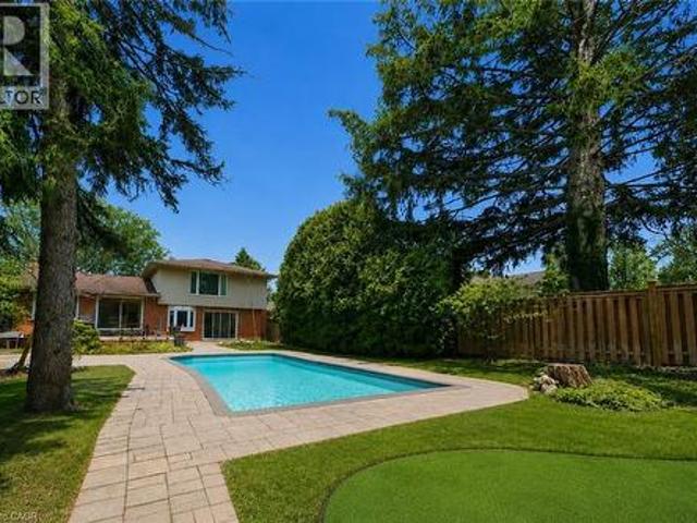 195 Wilton Street, Burlington, ON, L7N 1V8 house for sale | Listing ID 40845 | Royal LePage