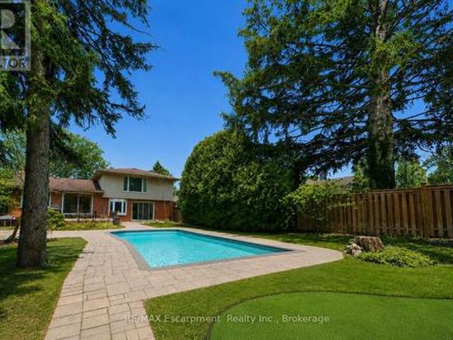 195 Wilton Street, Burlington Roseland, ON, L7N 1V8 house for sale | Listing ID W13537 | Royal LePage