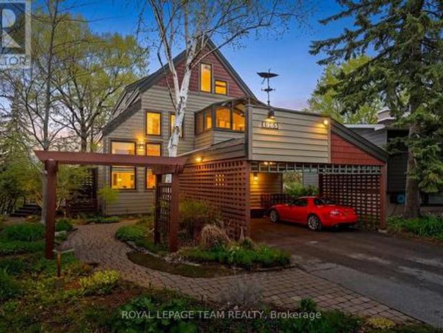 1965 Bromley Road, Ottawa, ON, K2A 1C3 house for sale | Listing ID X13164 | Royal LePage