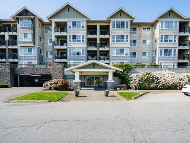 19673 Meadow Gardens Way, Pitt Meadows, BC, V3Y 0A1 Single Family Property For Sale | Listing ID R3024 | Royal LePage