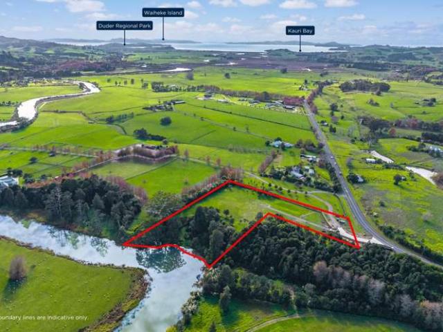196 Clevedon Kawakawa Road, Clevedon, Manukau City